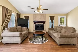 819 Hidden Oaks Dr, Point Blank, TX 77364 - Photo 12