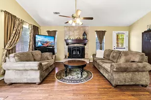 819 Hidden Oaks Dr, Point Blank, TX 77364 - Photo 8