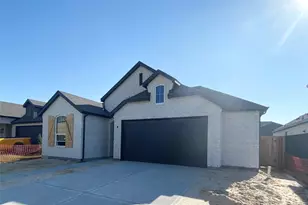 12311 Sweet Gum Dr, Mont Belvieu, TX 77523 - Photo 2