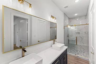 7550 Dyer Street, Houston, TX 77088 - Photo 6