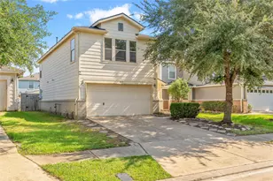 18126 Temple Hill Ln, Cypress, TX 77429 - Photo 2