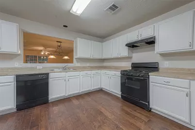 6352 Austinville Drive, Katy, TX 77449 - Photo 16