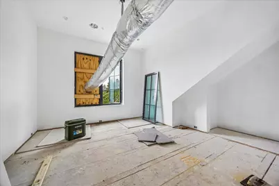 10607 Gawain Lane, Hunters Creek Village, TX 77024 - Photo 14