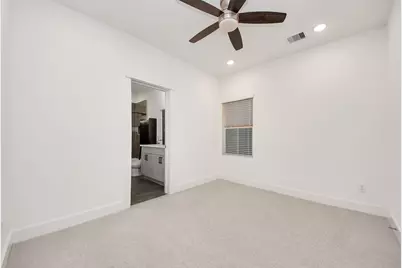 3010 Jensen Springs Lane, Houston, TX 77026 - Photo 32