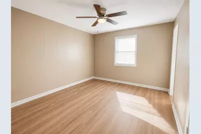 105 Heatonville Drive #1, Huntsville, TX 77320 - Photo 8