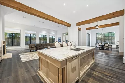 5353 Lampasas Street, Houston, TX 77056 - Photo 8