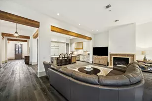 5353 Lampasas St, Houston, TX 77056 - Photo 14