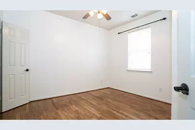 11922 Champions Walk Ln Lane, Houston, TX 77066 - Photo 16