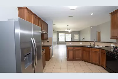 11922 Champions Walk Ln Lane, Houston, TX 77066 - Photo 6
