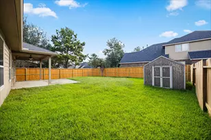 17206 Lowell Lake Ln, Humble, TX 77346 - Photo 36