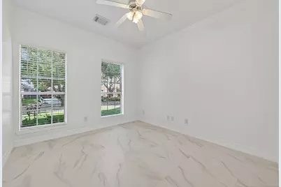 2431 Parkwood Lane, Sugar Land, TX 77479 - Photo 10