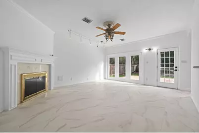 2431 Parkwood Lane, Sugar Land, TX 77479 - Photo 4