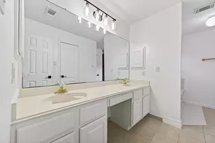 2431 Parkwood Ln, Sugar Land, TX 77479 - Photo 22