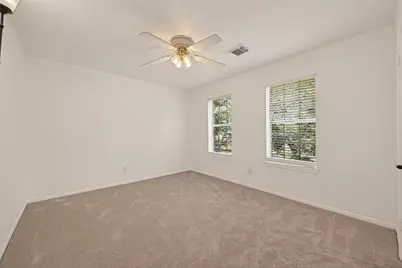2431 Parkwood Lane, Sugar Land, TX 77479 - Photo 16