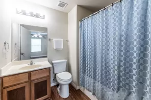 303 Sowell Dr, Huntsville, TX 77320 - Photo 16