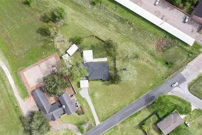 1327 Hodges Lane, Wharton, TX 77488 - Photo 46