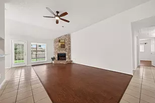 3806 Carya Cir, Sugar Land, TX 77479 - Photo 8