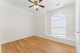 12011 Cobbs Creek Ct, Houston, TX 77067 - Photo 12