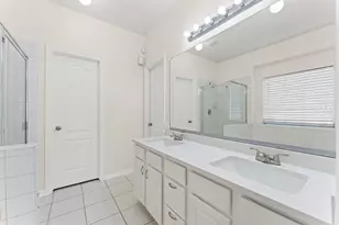 12011 Cobbs Creek Ct, Houston, TX 77067 - Photo 8
