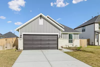 6707 Alejandro Place, Baytown, TX 77523 - Photo 2