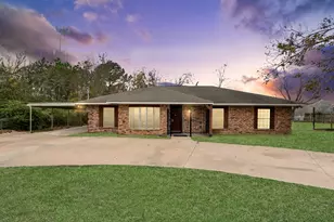 13610 Furman Rd, Houston, TX 77047 - Photo 1