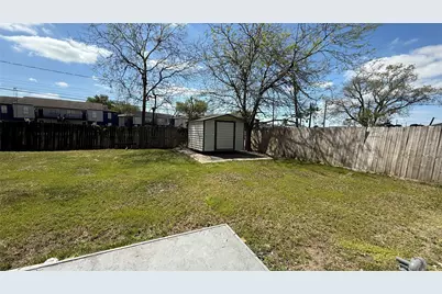 1426 Shawnee Street, Houston, TX 77034 - Photo 22