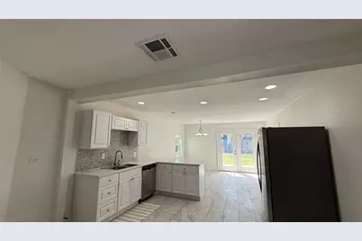 1426 Shawnee Street, Houston, TX 77034 - Photo 6