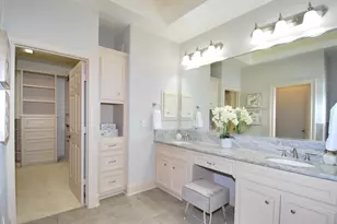 2410 Dorrington St, Houston, TX 77030 - Photo 22