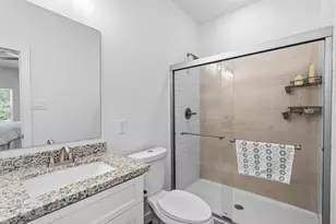 8019 Elbert St, Houston, TX 77028 - Photo 16