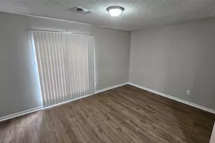 591 Spruce Dr, Conroe, TX 77302 - Photo 6