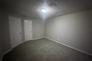 591 Spruce Dr, Conroe, TX 77302 - Photo 10