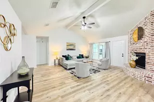 2527 Orion Dr, League City, TX 77573 - Photo 4