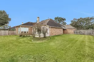 11 Crestview Trail, Houston, TX 77082 - Photo 30