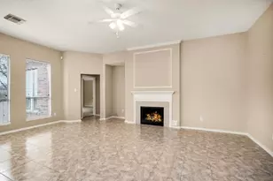11 Crestview Trail, Houston, TX 77082 - Photo 8