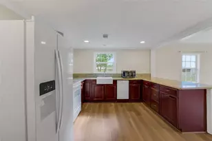 494 Merritt St, Dayton, TX 77535 - Photo 6