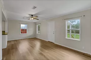 494 Merritt St, Dayton, TX 77535 - Photo 12