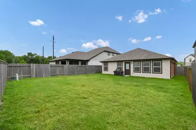 14506 Tundra Swan Drive, Houston, TX 77049 - Photo 32