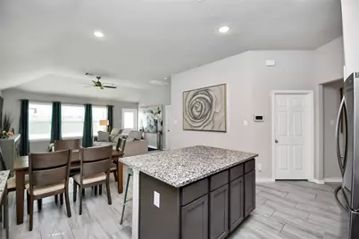 14506 Tundra Swan Drive, Houston, TX 77049 - Photo 10
