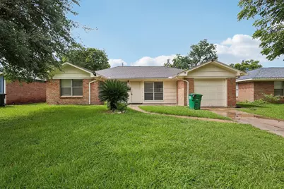 6401 Rowan Lane, Houston, TX 77074 - Photo 2