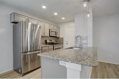1304 Robin Street, Houston, TX 77019 - Photo 2