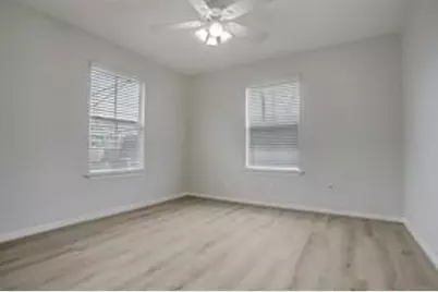 1304 Robin Street, Houston, TX 77019 - Photo 8