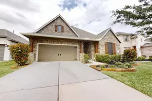 32087 August Woods Wy, Conroe, TX 77385 - Photo 2