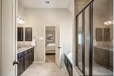 8914 Hummingbird Glen Court, Tomball, TX 77375 - Photo 18