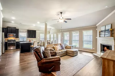 8914 Hummingbird Glen Court, Tomball, TX 77375 - Photo 4