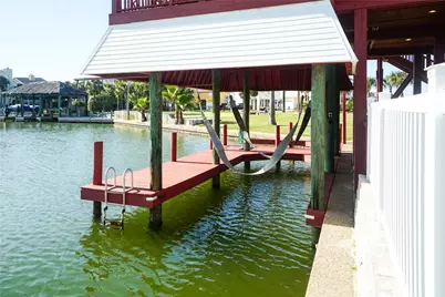 16619 Bayfront Drive, Jamaica Beach, TX 77554 - Photo 8