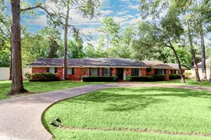 11910 Laurie Ln, Houston, TX 77024 - Photo 1