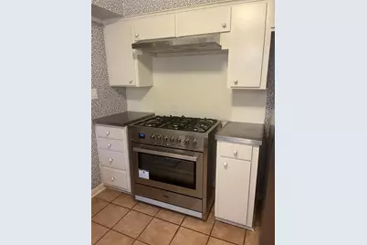 11910 Laurie Lane, Houston, TX 77024 - Photo 16