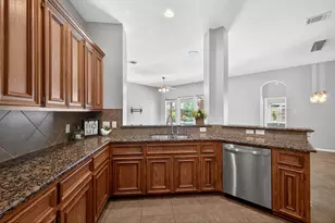 2906 Grand Shore Ct, League City, TX 77573 - Photo 20