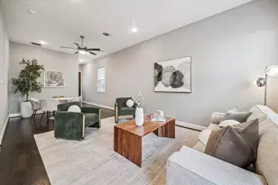 5443 Camaguey St, Houston, TX 77023 - Photo 2