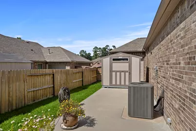 320 Red Maple Lane, Conroe, TX 77304 - Photo 32